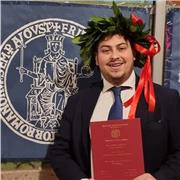 Offro lezioni private in storia e filosofia a studenti di ogni tipologia di scuola. Dalle elementari alle superiori.